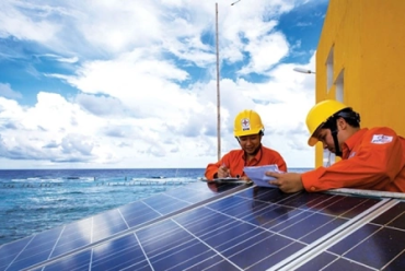 Thiết bị năng lượng mặt trời tại TP.HCM – Giải pháp tiết kiệm điện bền vững cho hộ gia đình & doanh nghiệp 